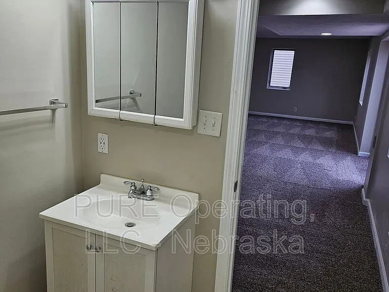3341 S 89th St — Photo 43
