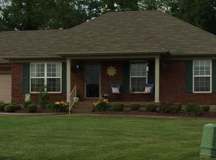 400 Adrian Ave, Mount Washington, KY 40047