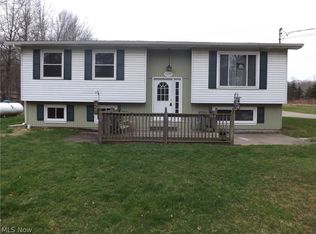 1154 S Albright McKay Rd SE, Hubbard, OH 44425