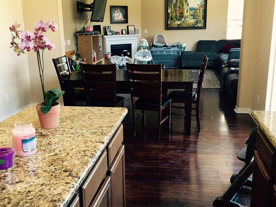 1st image of 528 Dana Ln