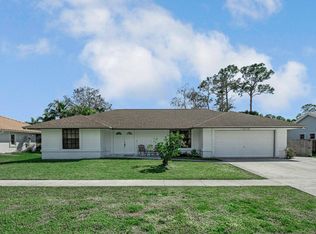 14570 Paddock Dr, Wellington, FL 33414