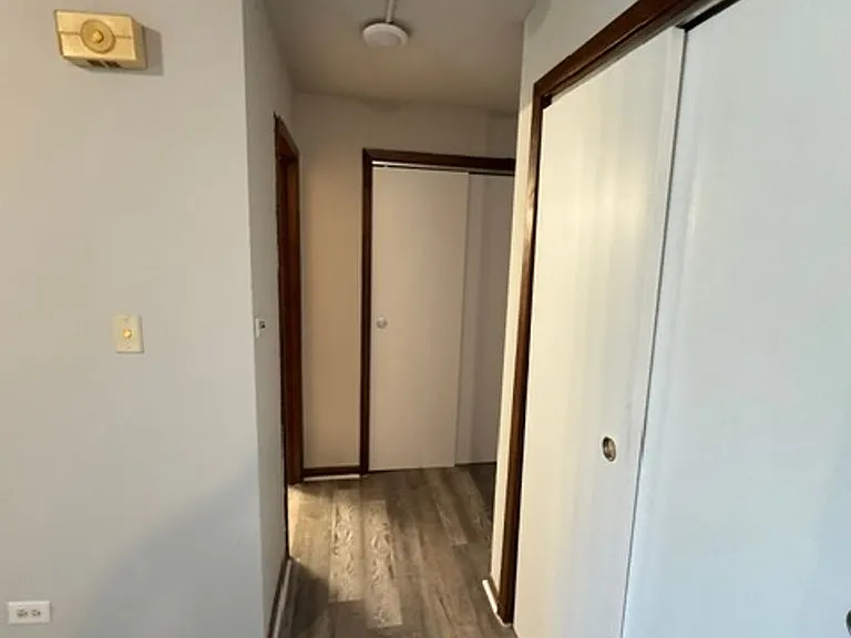 7700 South Harlem Avenue — Photo 4