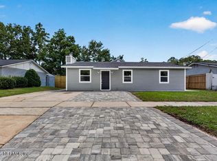7427 JOHN F KENNEDY Drive W, Jacksonville, FL 32219
