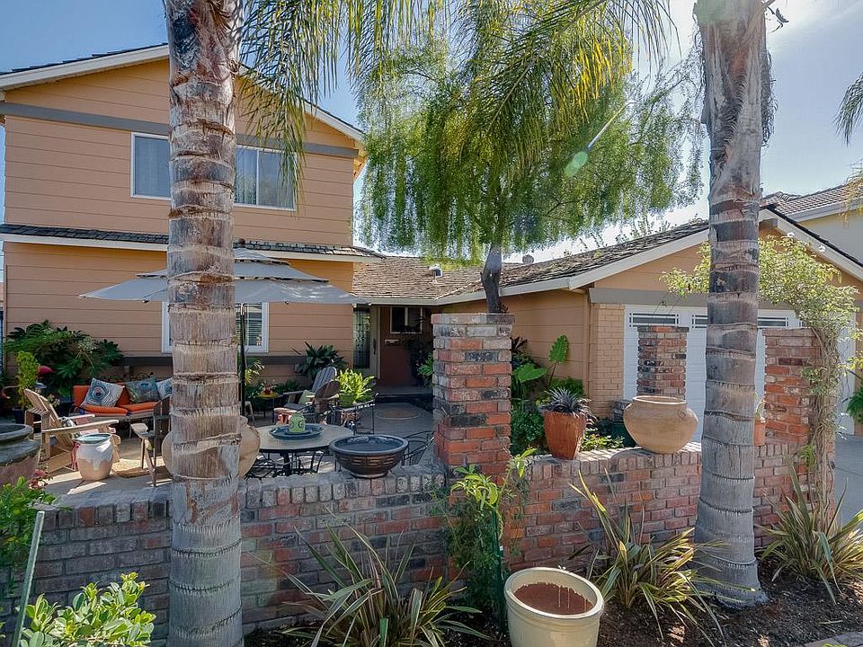 1st image of 2978 Rossmore Ln