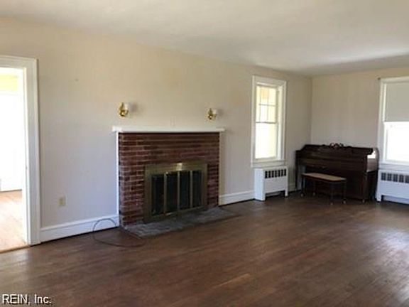 2nd image of 102 Chesapeake Ave