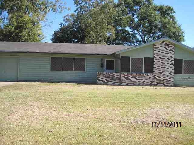 1st image of 665 Enfield Ln