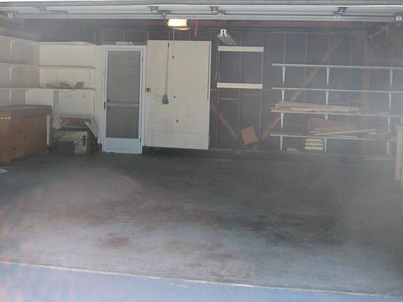 3rd image of 6781 Maury Dr