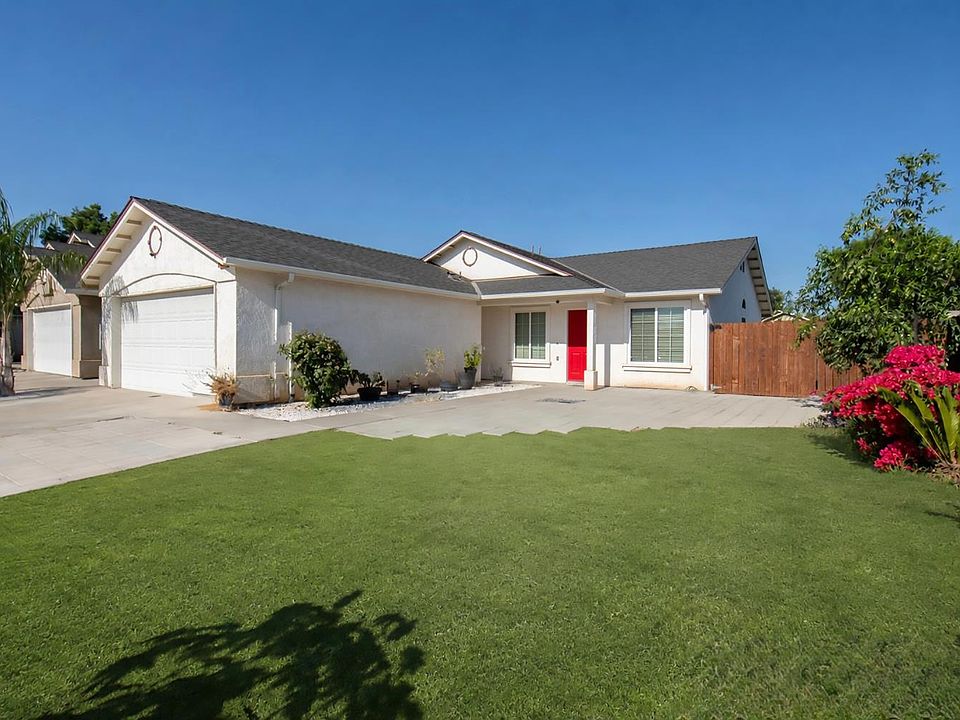 1st image of 2366 S Sabre Ave