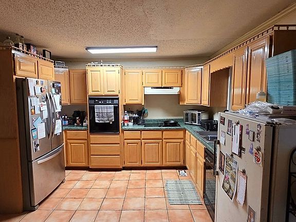 5th image of 153 Stigall St
