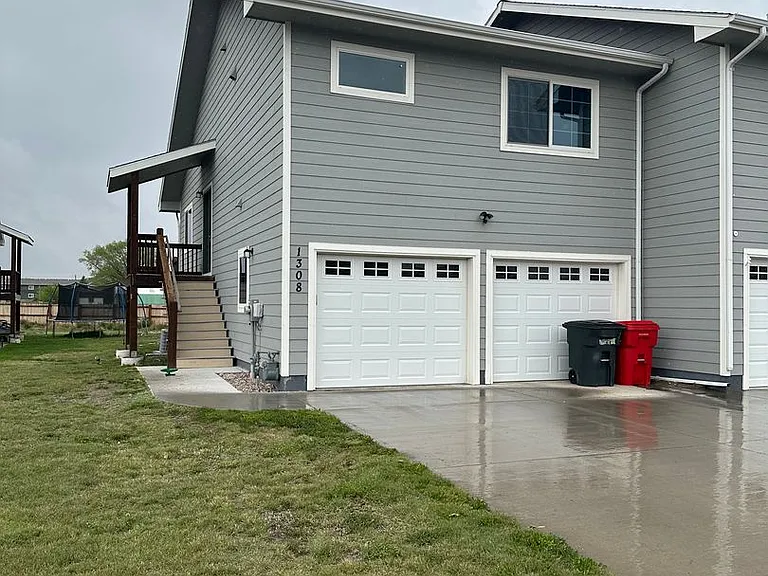 1308 Bette Ln — Photo 1