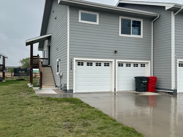 1308 Bette Ln, Cheyenne, WY 82007
