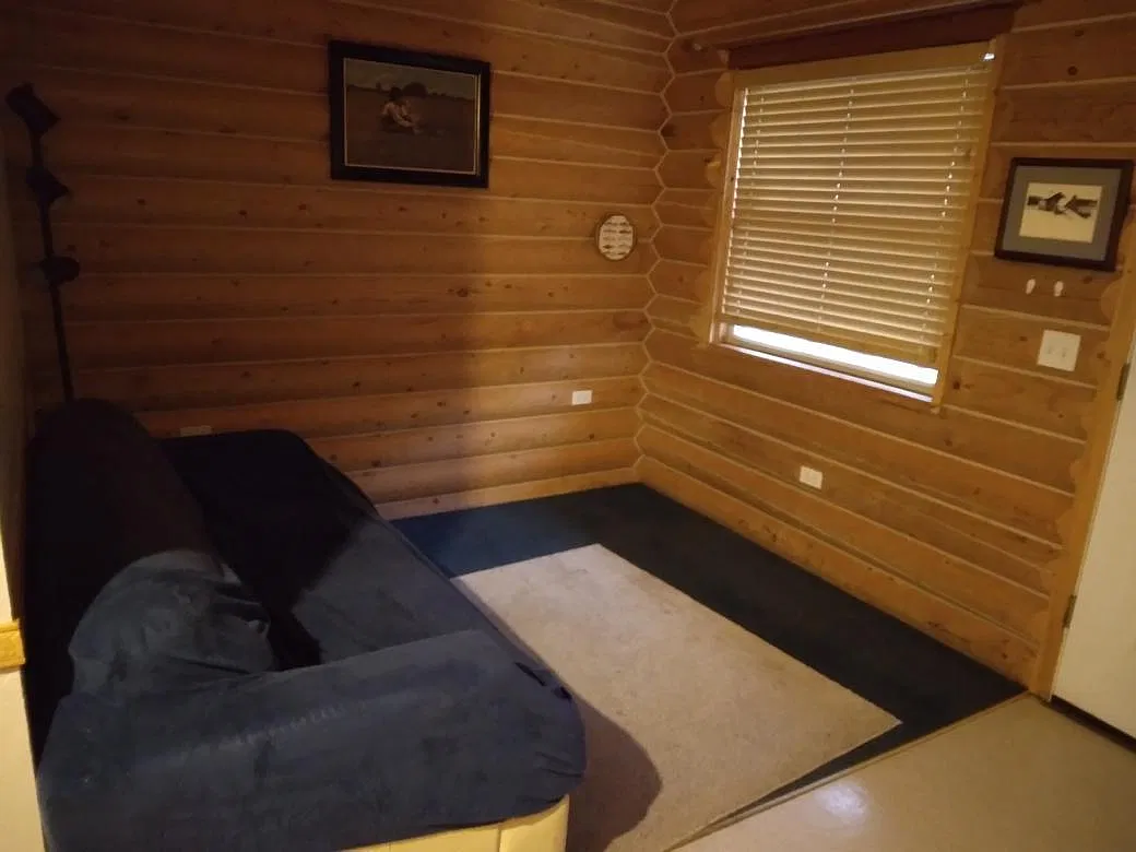 Studio, 400 sqft, $1,000 — Photo 4