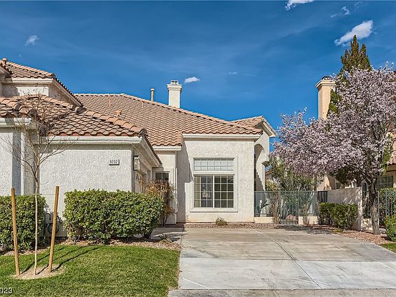 2nd image of 9232 Sunnyfield Dr