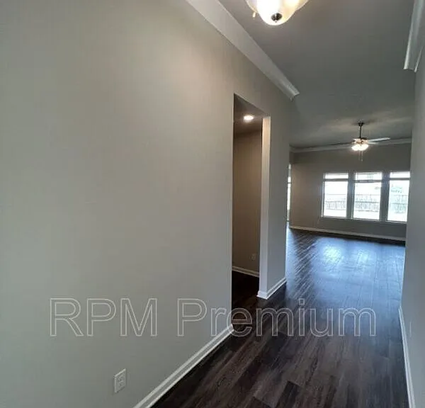2123 Westfield Ave — Photo 5