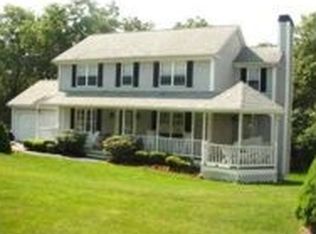 499 Chestnut Hill Rd, South Kingstown, RI 02879