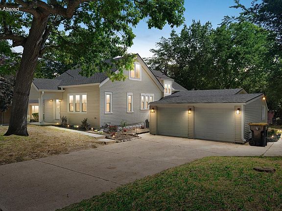 2nd image of 536 N 116th STREET