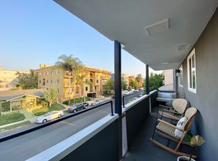 6350 Willoughby Ave #3, Los Angeles, CA 90038