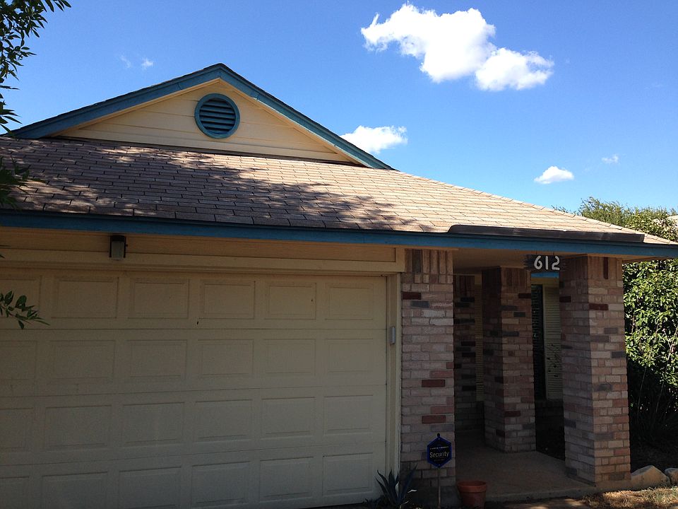 1st image of 612 David Curry Dr