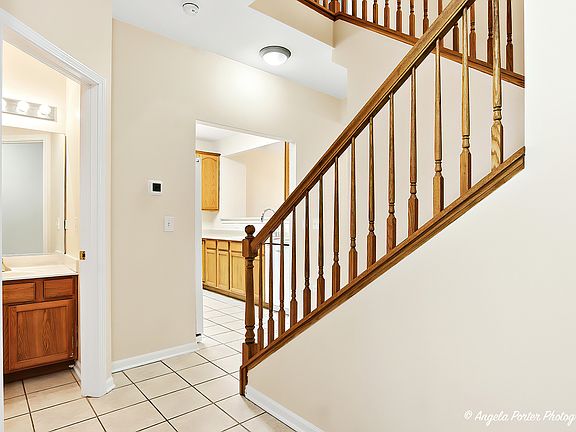 2nd image of 304 Whitaker Trl #2-4