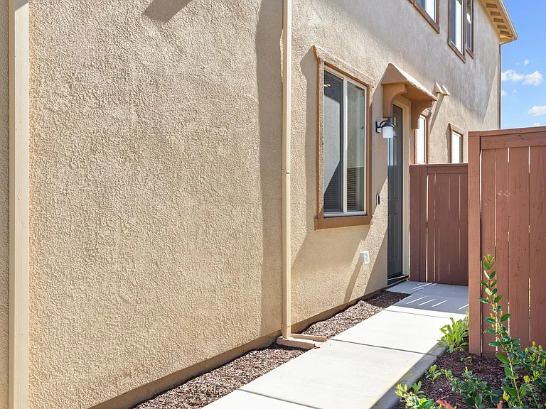 6169 Oberlander Dr — Photo 1