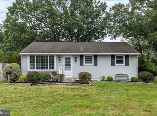 1023 Turnerville Rd, Pine Hill, NJ 08021
