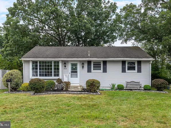 1023 Turnerville Rd, Pine Hill, NJ 08021