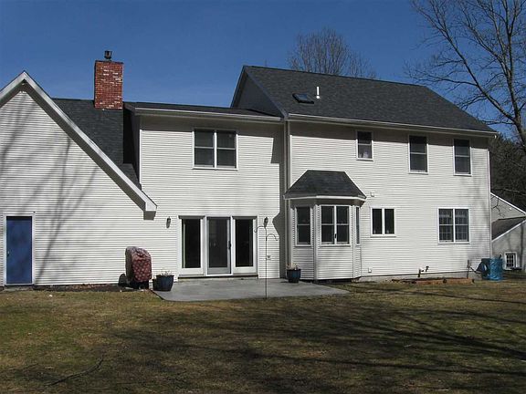 2nd image of 10 Glen Ct