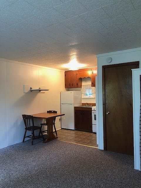 2nd image of 11 W Elk Forest Dr APT 3