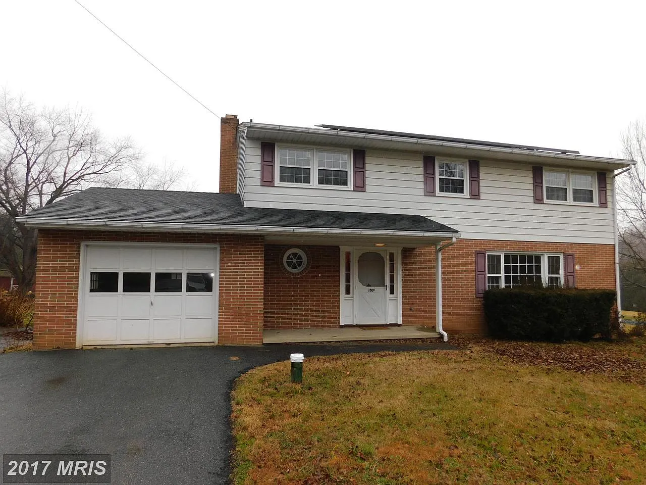 1809 Chapel Rd photo 1