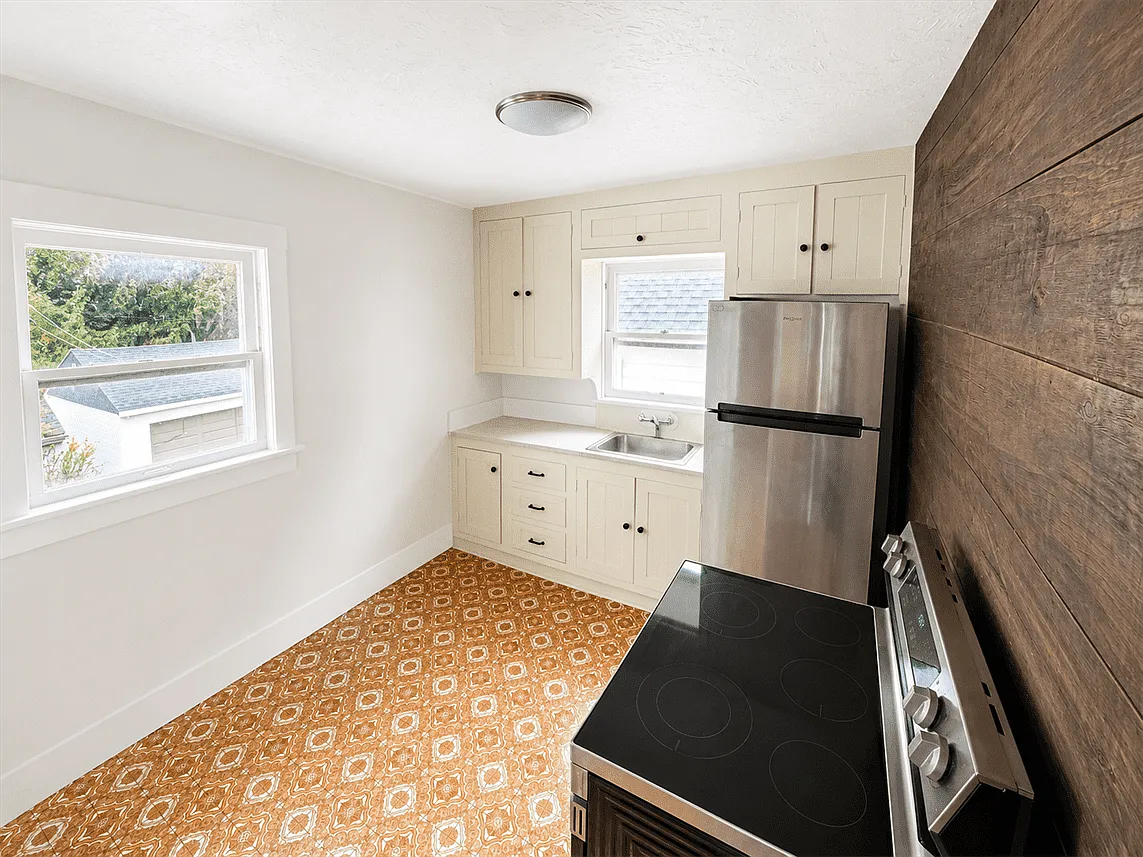 1 bed, 660 sqft, $700 — Photo 2