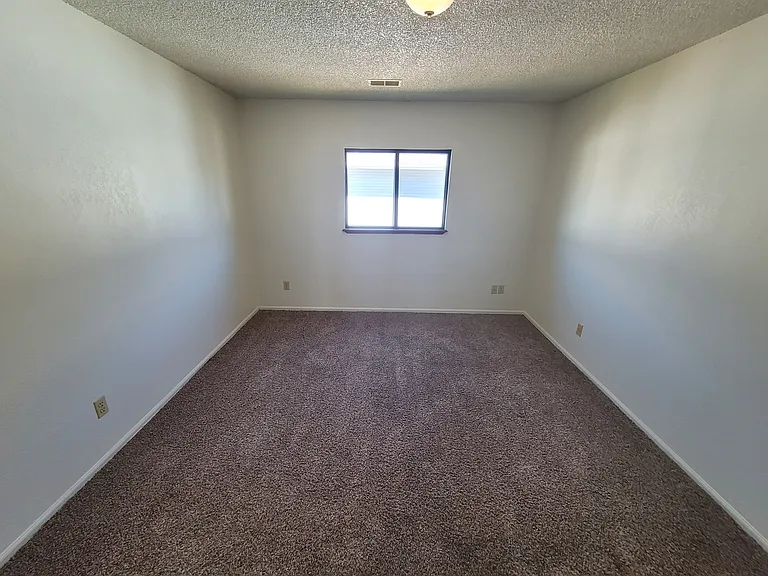 1102 E Carolina Ave #8 — Photo 15