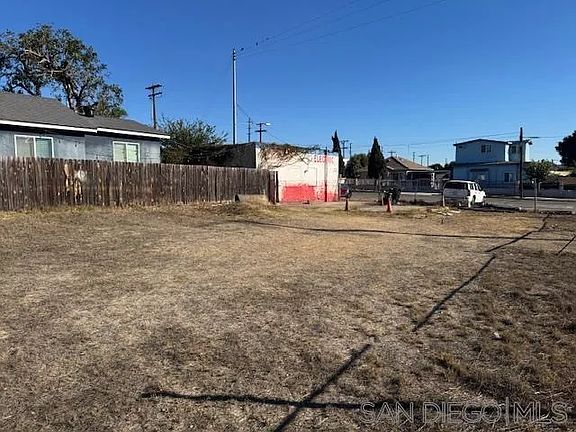 5th image of 212 Evans St