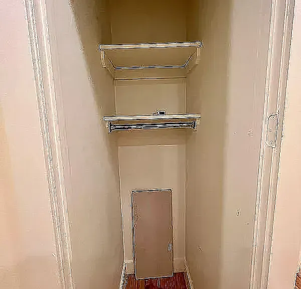 570 Evergreen Ave #2A — Photo 8