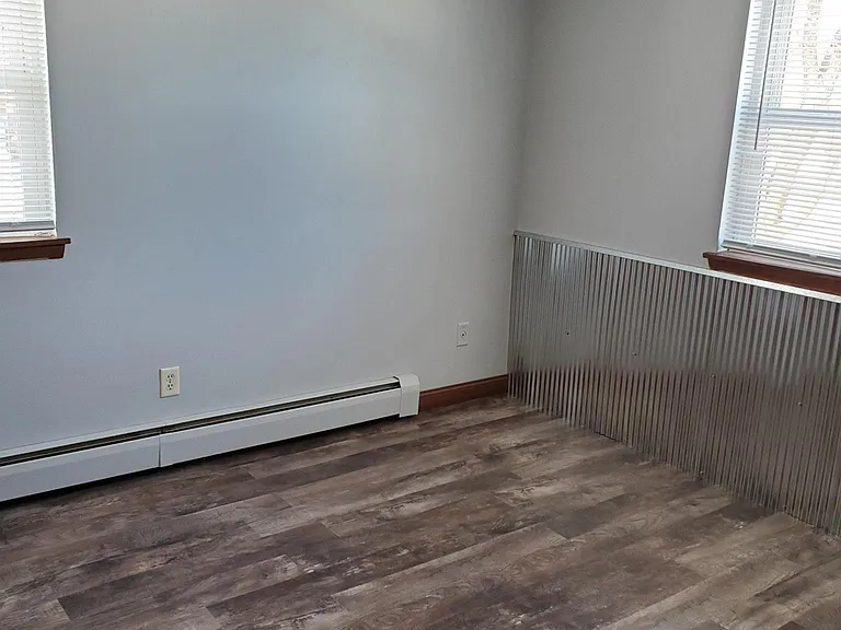 300 2nd St NE #9 — Photo 9