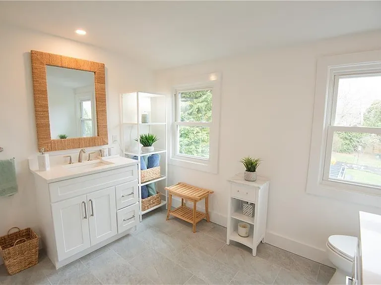 29 Fenner Ave — Photo 30