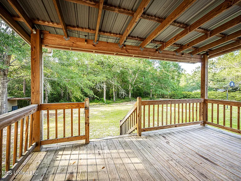 20608 Scarborough Rd — Photo 62
