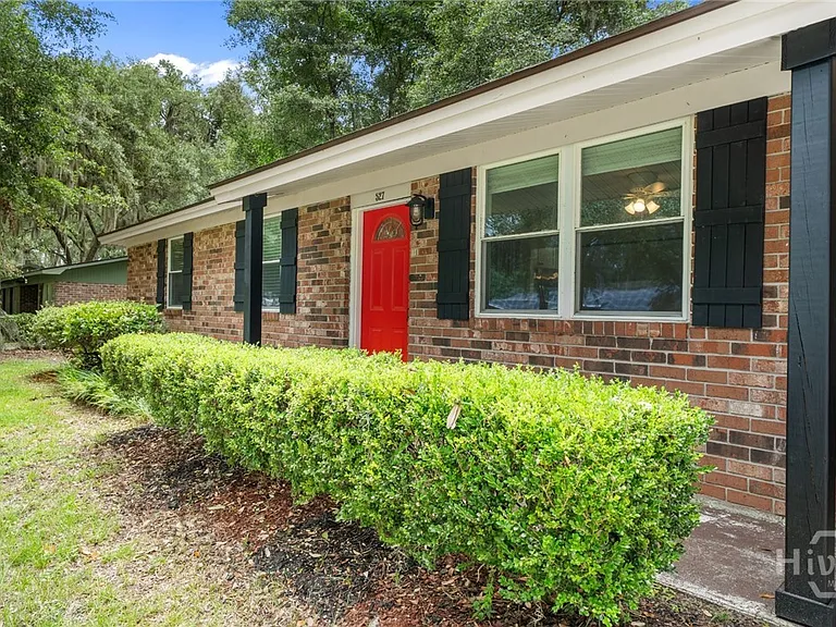 527 Red Oak Dr — Photo 5