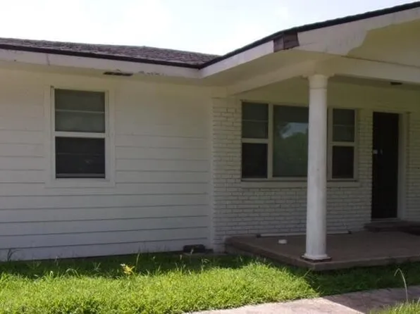 922 Austin Rd, Youngsville, LA 70592