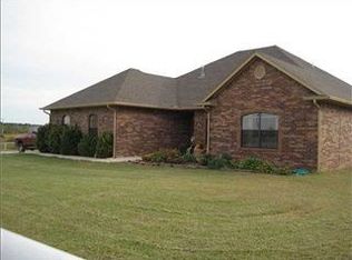 15070 N County Road 3026, Lindsay, OK 73052