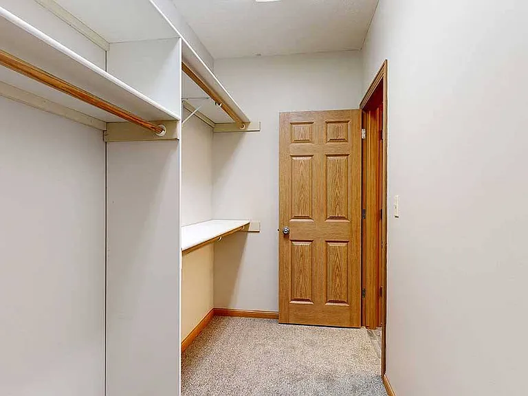 Stone Creek Villas — Photo 109