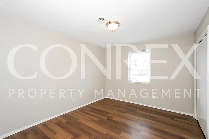 4532 Shawnee Dr — Photo 8