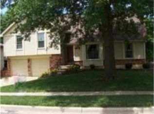 12808 W 57th Ter, Shawnee, KS 66216