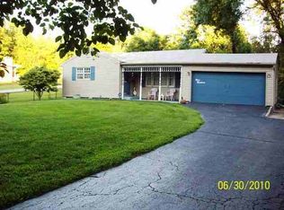 914 E Ravine Ave, Peoria, IL 61603