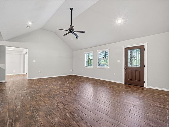 5th image of 1007 W Cedar River Rd