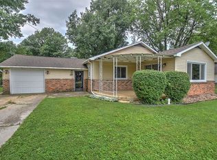 227 Mary Ct, Maroa, IL 61756