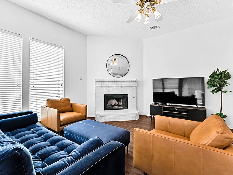 2316 Gerber Dr — Photo 26