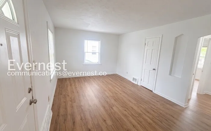 20600 Watson Rd — Photo 6