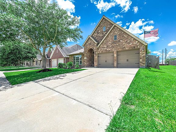 2nd image of 3318 Primrose Canyon Ln
