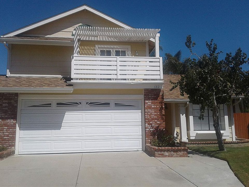 1st image of 682 Westfield Ct