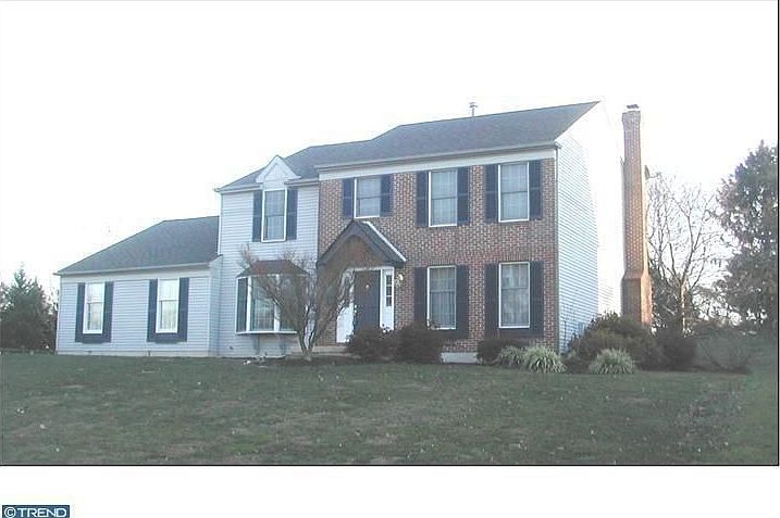 1st image of 277 Chippenham Ln
